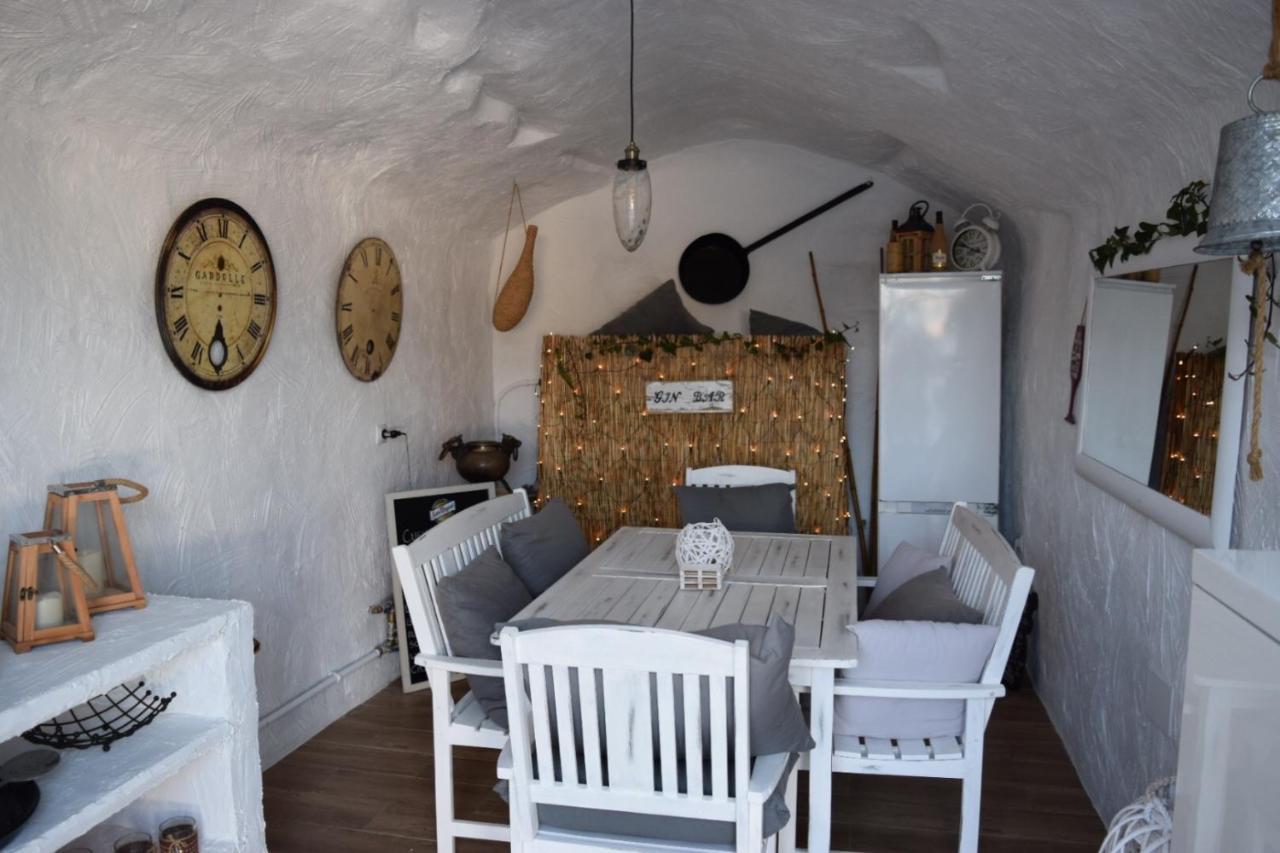 Holiday home Cuevas Helena Benamaurel